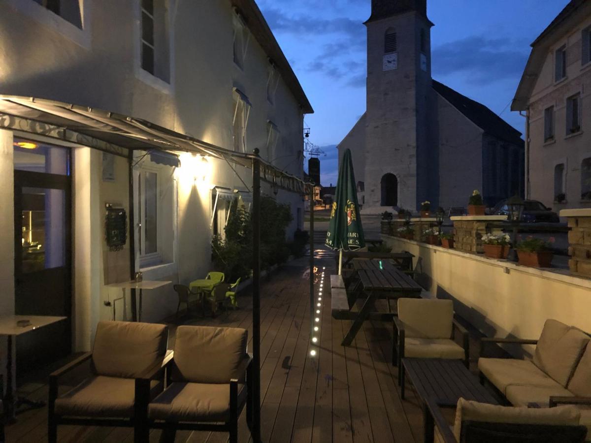 Hotel D'Artiste Pierrefontaine-les-Varans Екстер'єр фото